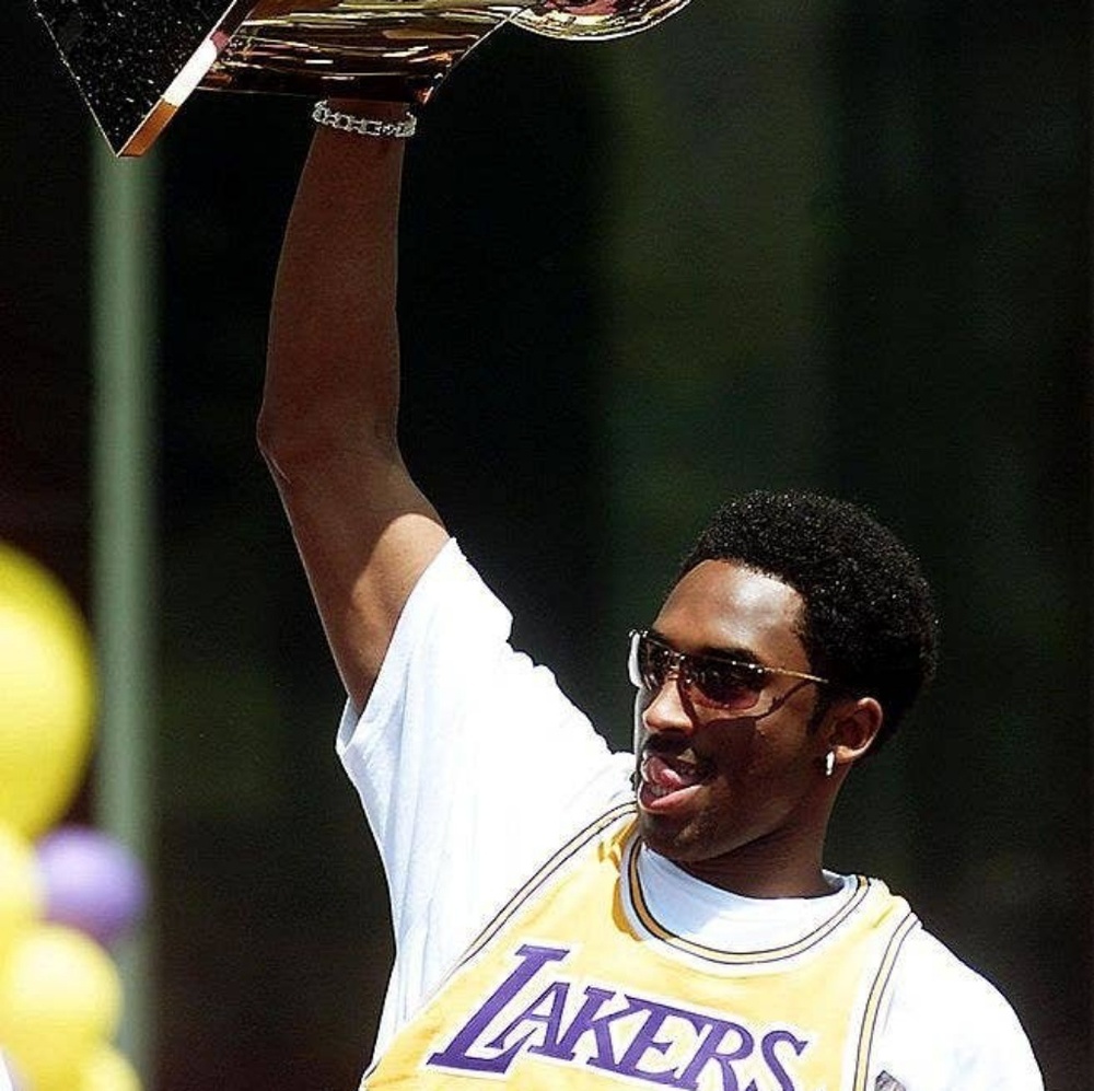 Meet your Posher, Roman